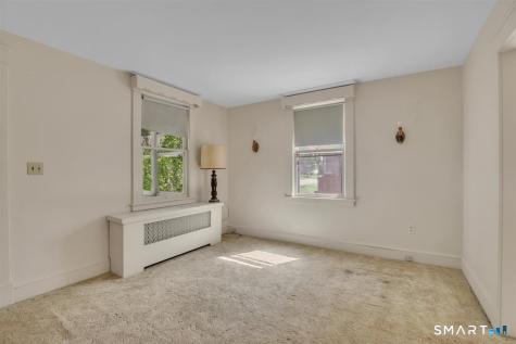 27 Fairview Avenue Middletown CT 06457