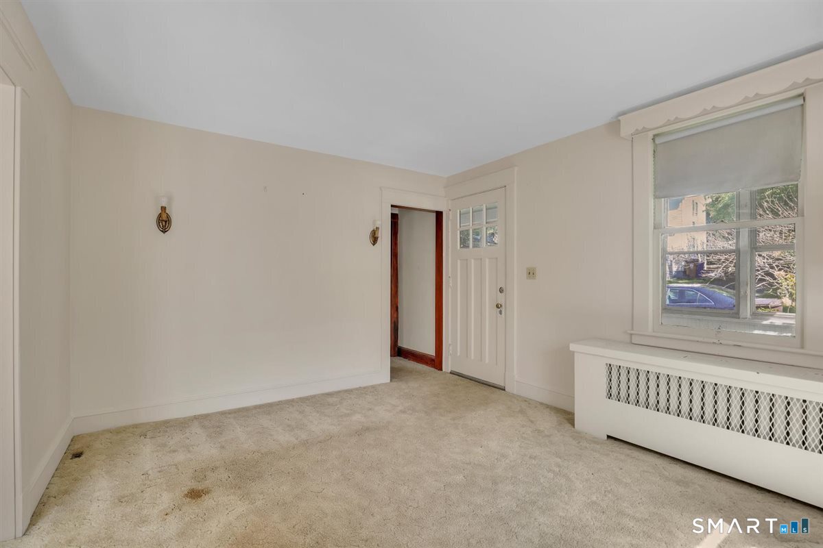 27 Fairview Avenue Middletown CT 06457