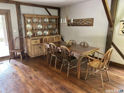 148 Flanders Road Woodbury CT 06798