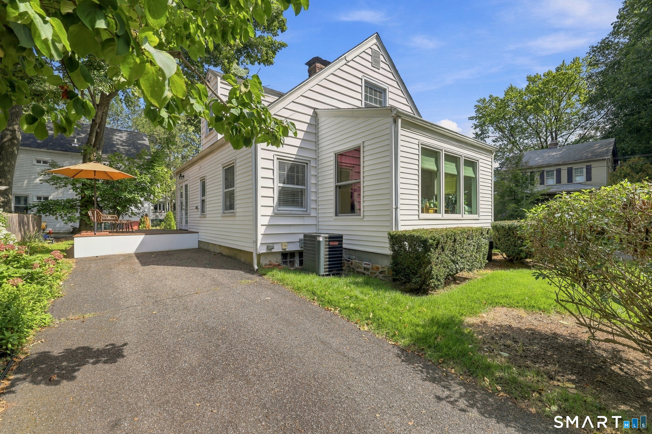85 Ford Street Hamden CT 06517