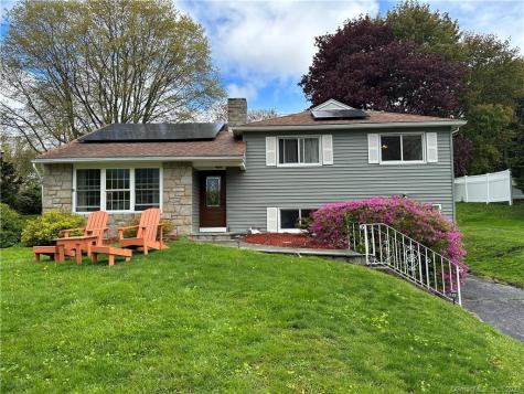 2 Greenview Road Danbury CT 06811