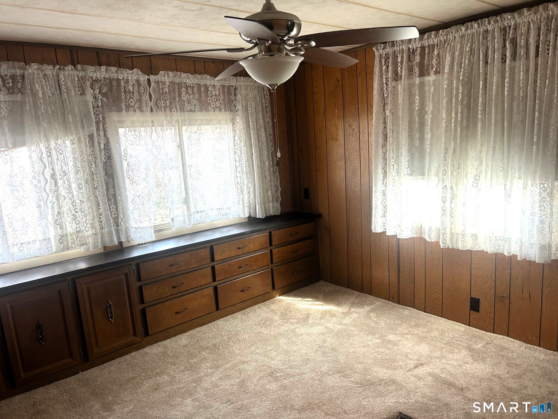 325 Kelly Road Vernon CT 06066