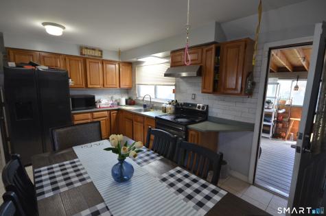 855 Burnsford Avenue Bridgeport CT 06606