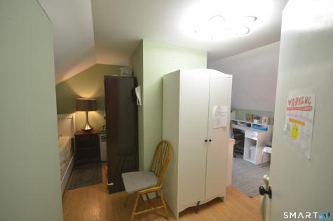 855 Burnsford Avenue Bridgeport CT 06606