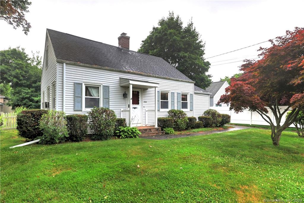 526 Pine Rock Avenue Hamden CT 06514