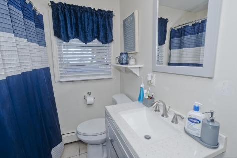 15 Kelsey Place Bloomfield CT 06002