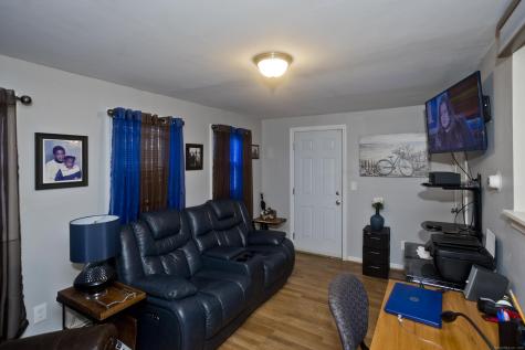 15 Kelsey Place Bloomfield CT 06002