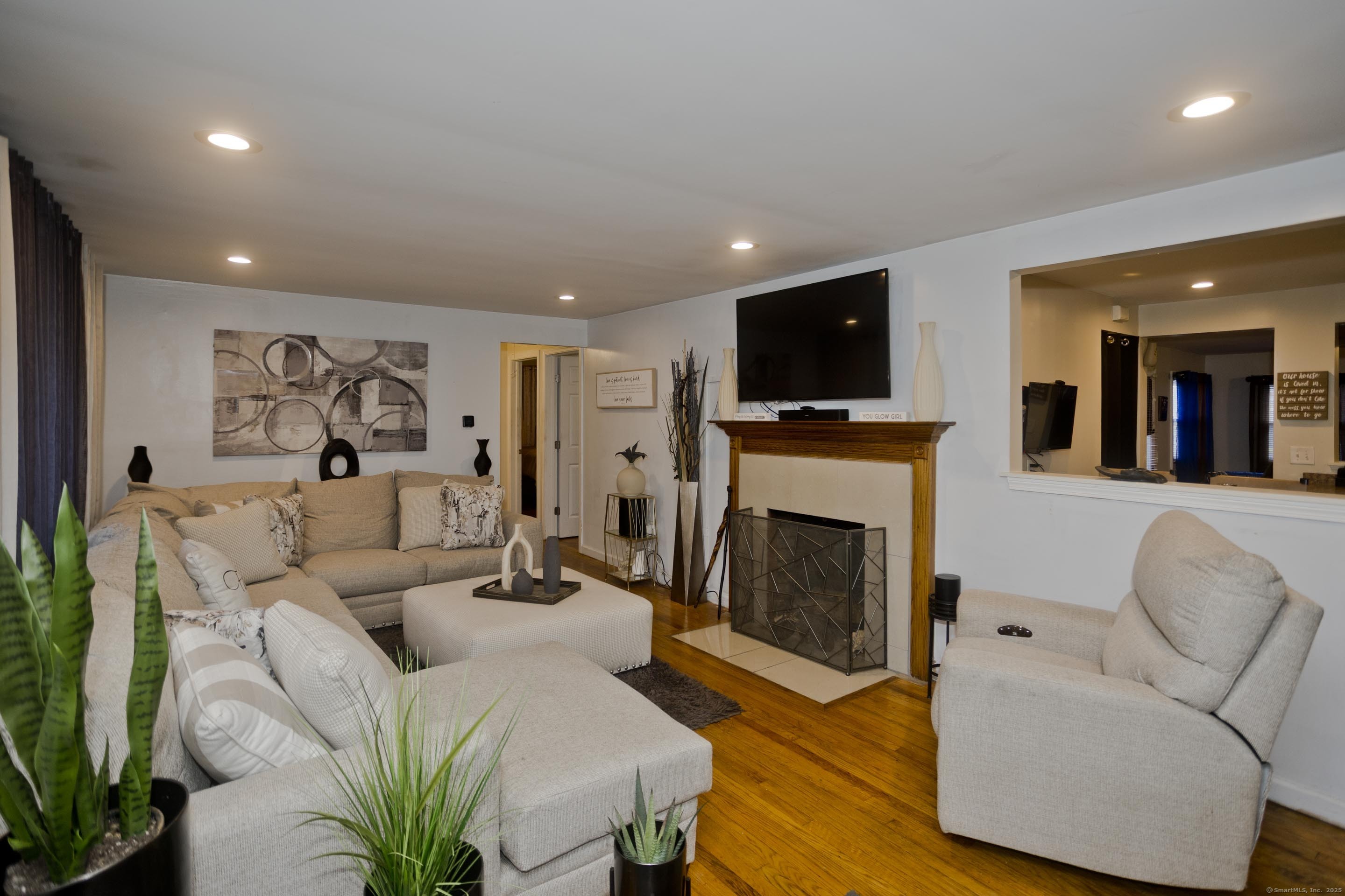 15 Kelsey Place Bloomfield CT 06002