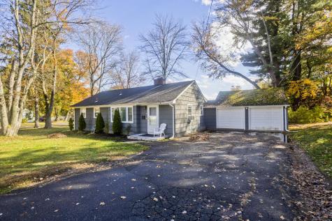 15 Kelsey Place Bloomfield CT 06002