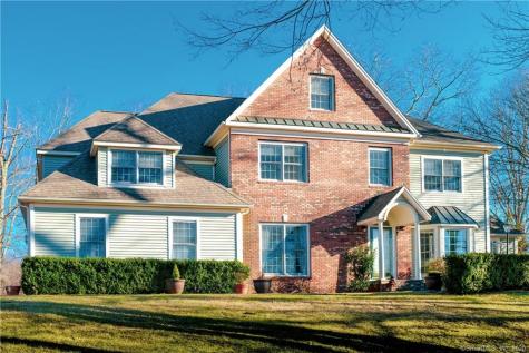 44 Little Fox Lane Southbury CT 06488
