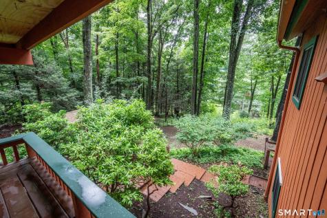 229 New Road Avon CT 06001
