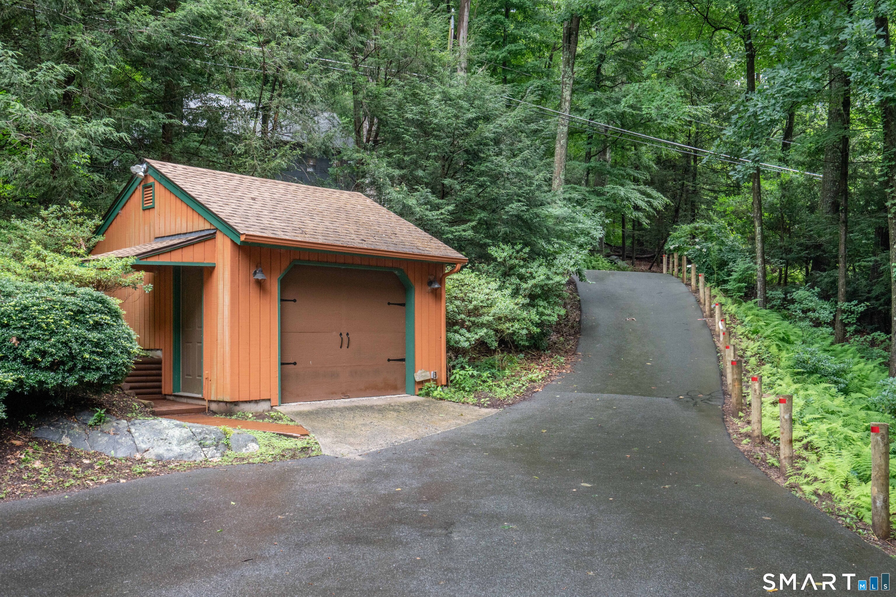 229 New Road Avon CT 06001