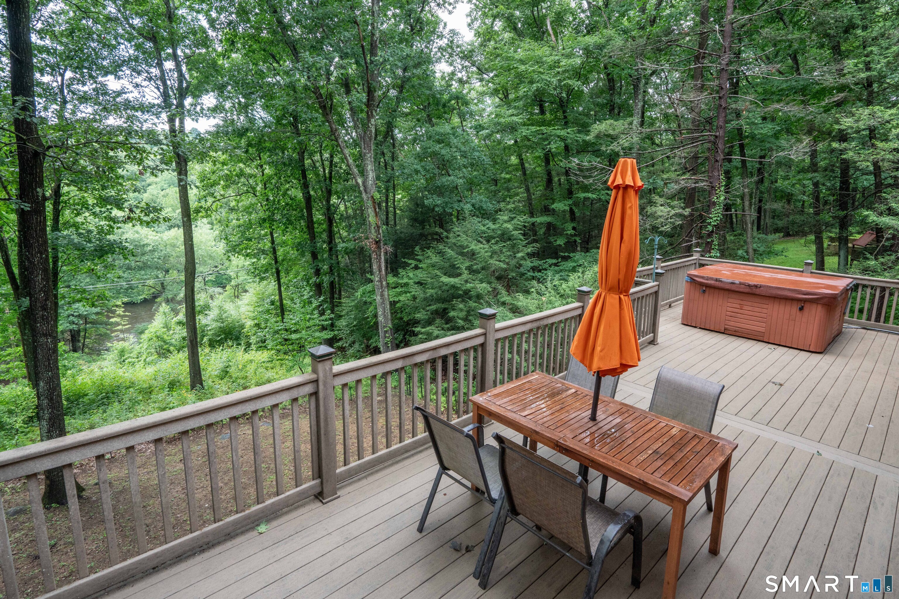 229 New Road Avon CT 06001