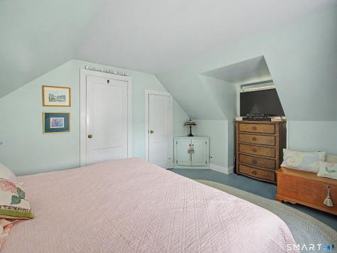 173 Puritan Road Fairfield CT 06824