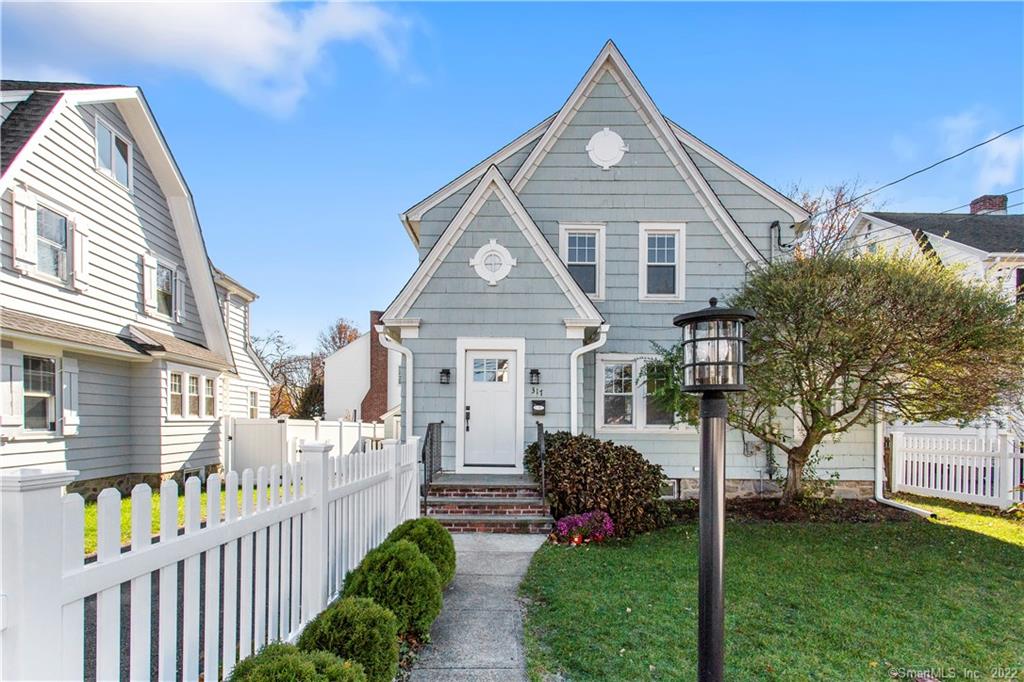 317 Meadowbrook Road Fairfield CT 06824