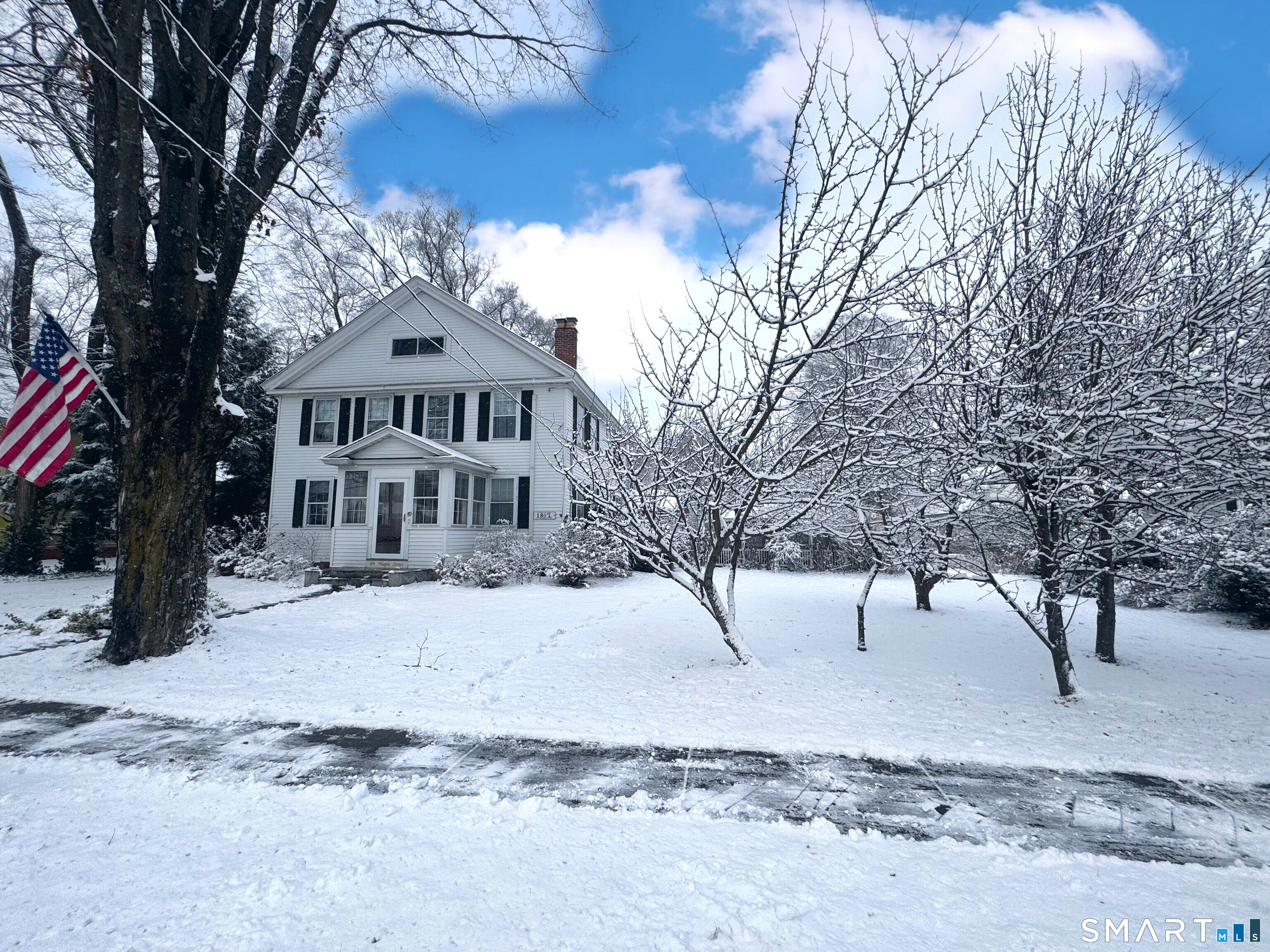 89 Maple Street Ellington CT 06029