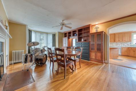 89 Maple Street Ellington CT 06029