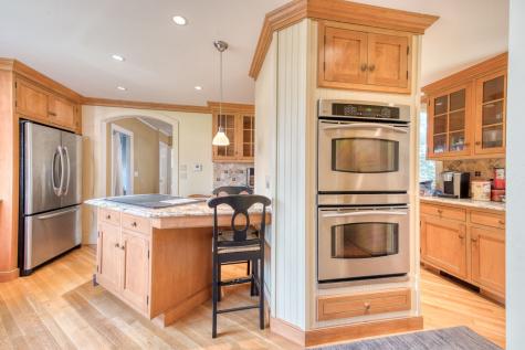 89 Maple Street Ellington CT 06029