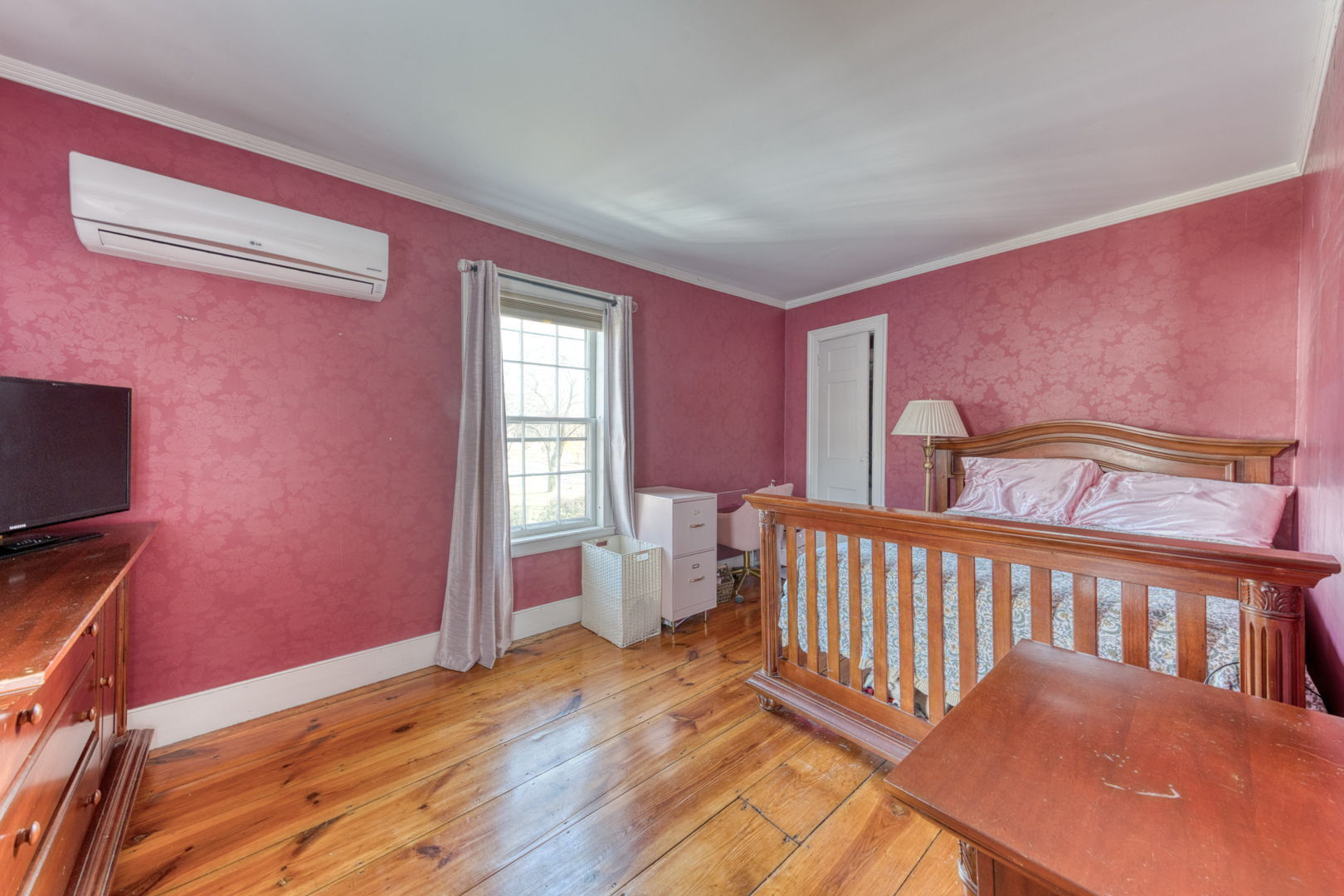 89 Maple Street Ellington CT 06029