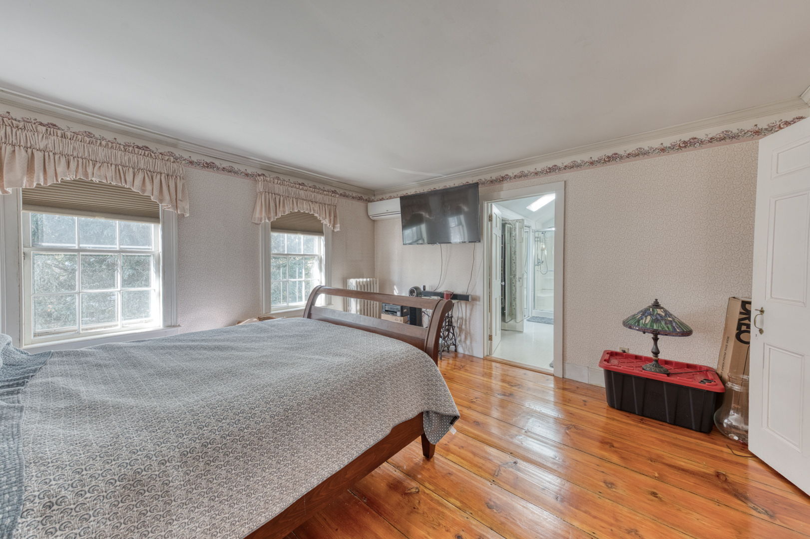 89 Maple Street Ellington CT 06029