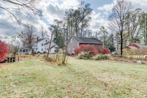 89 Maple Street Ellington CT 06029