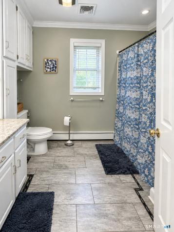 34 Dorothy Lane Plymouth CT 06786