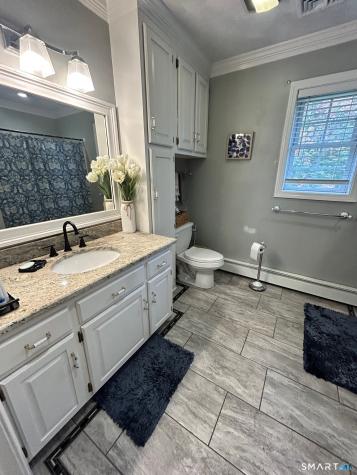 34 Dorothy Lane Plymouth CT 06786