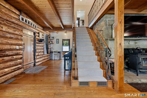61 Mystic Road North Stonington CT 06359