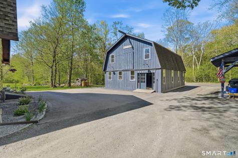 61 Mystic Road North Stonington CT 06359
