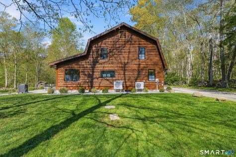 61 Mystic Road North Stonington CT 06359