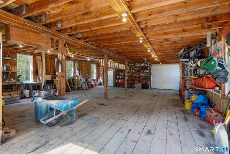 61 Mystic Road North Stonington CT 06359