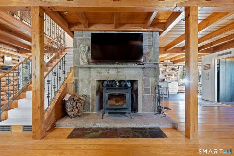 61 Mystic Road North Stonington CT 06359