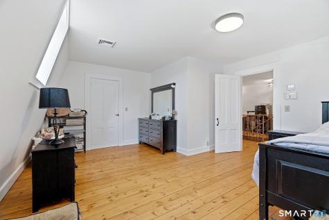 61 Mystic Road North Stonington CT 06359