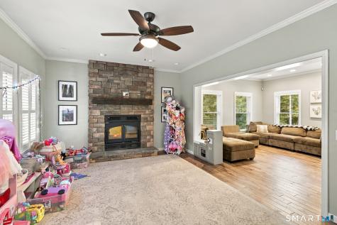 55 Rampart Drive Glastonbury CT 06033