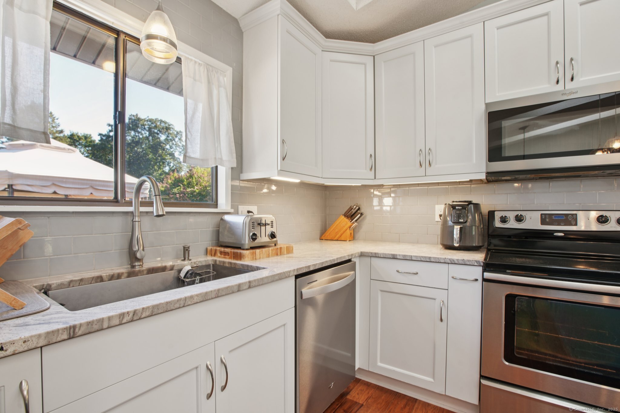 50 High Street South Windsor CT 06074