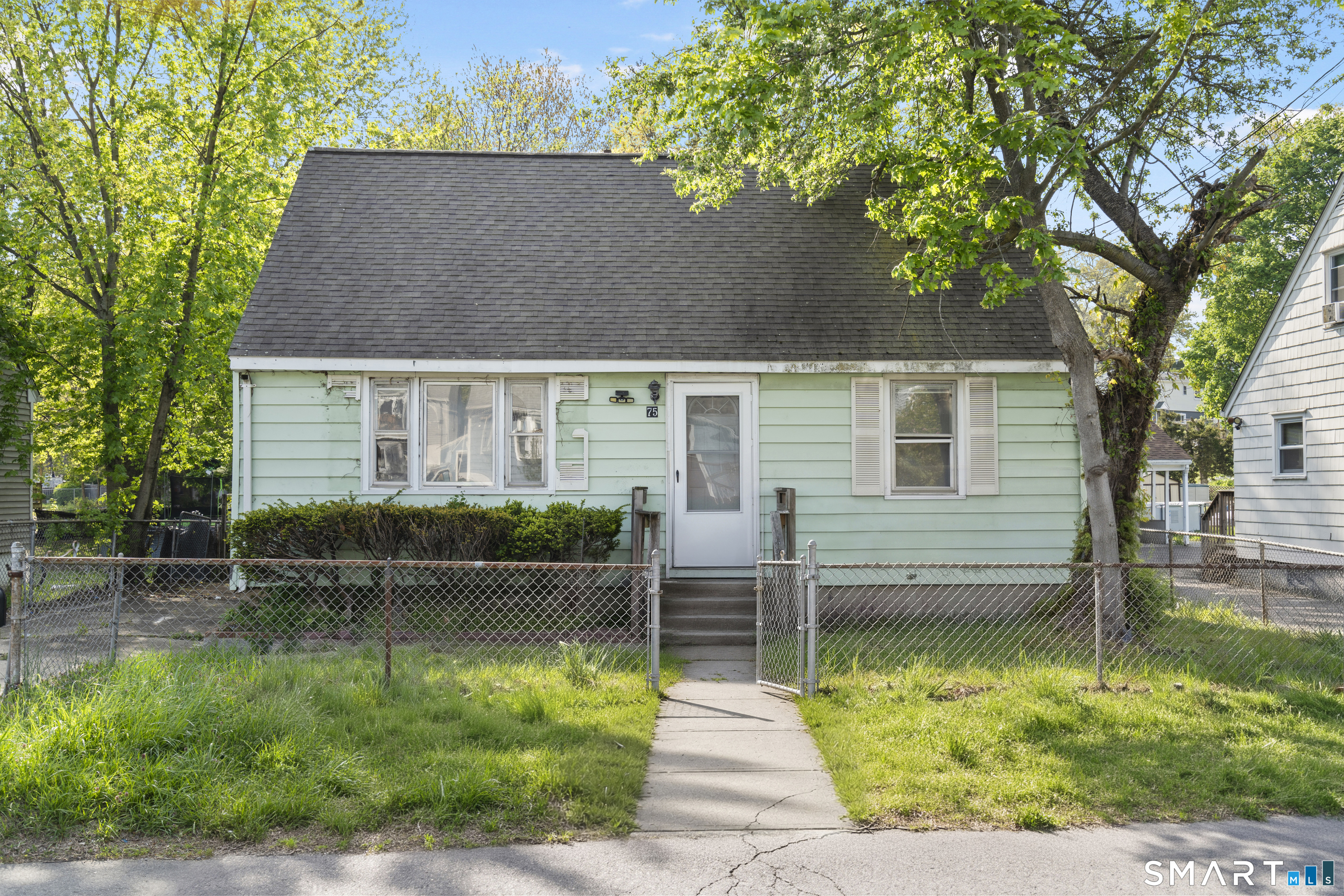 75 Brookside Avenue Bridgeport CT 06606
