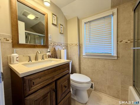 94 Sheppard Street Stratford CT 06614
