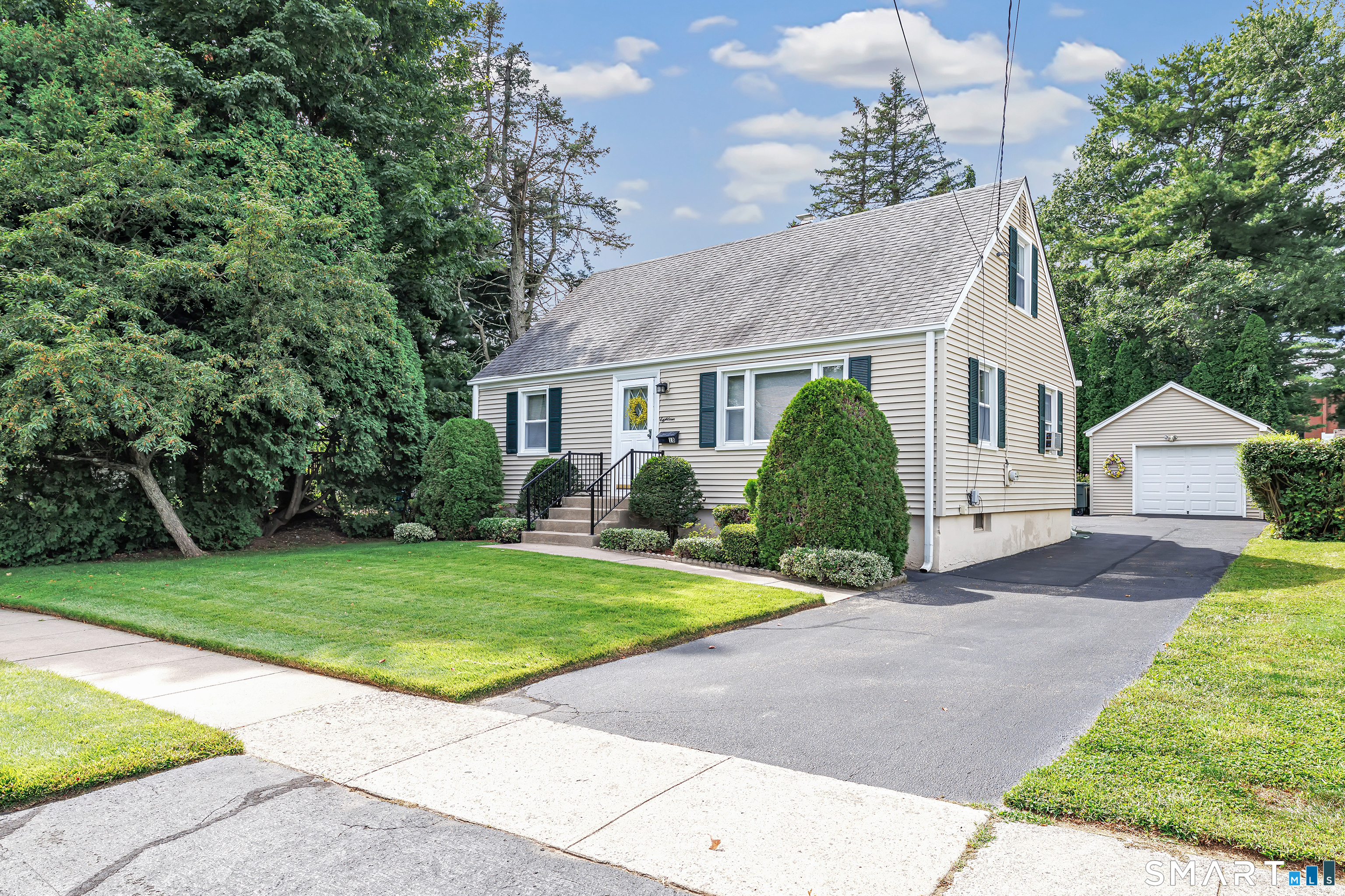 18 Peck Street Milford CT 06460