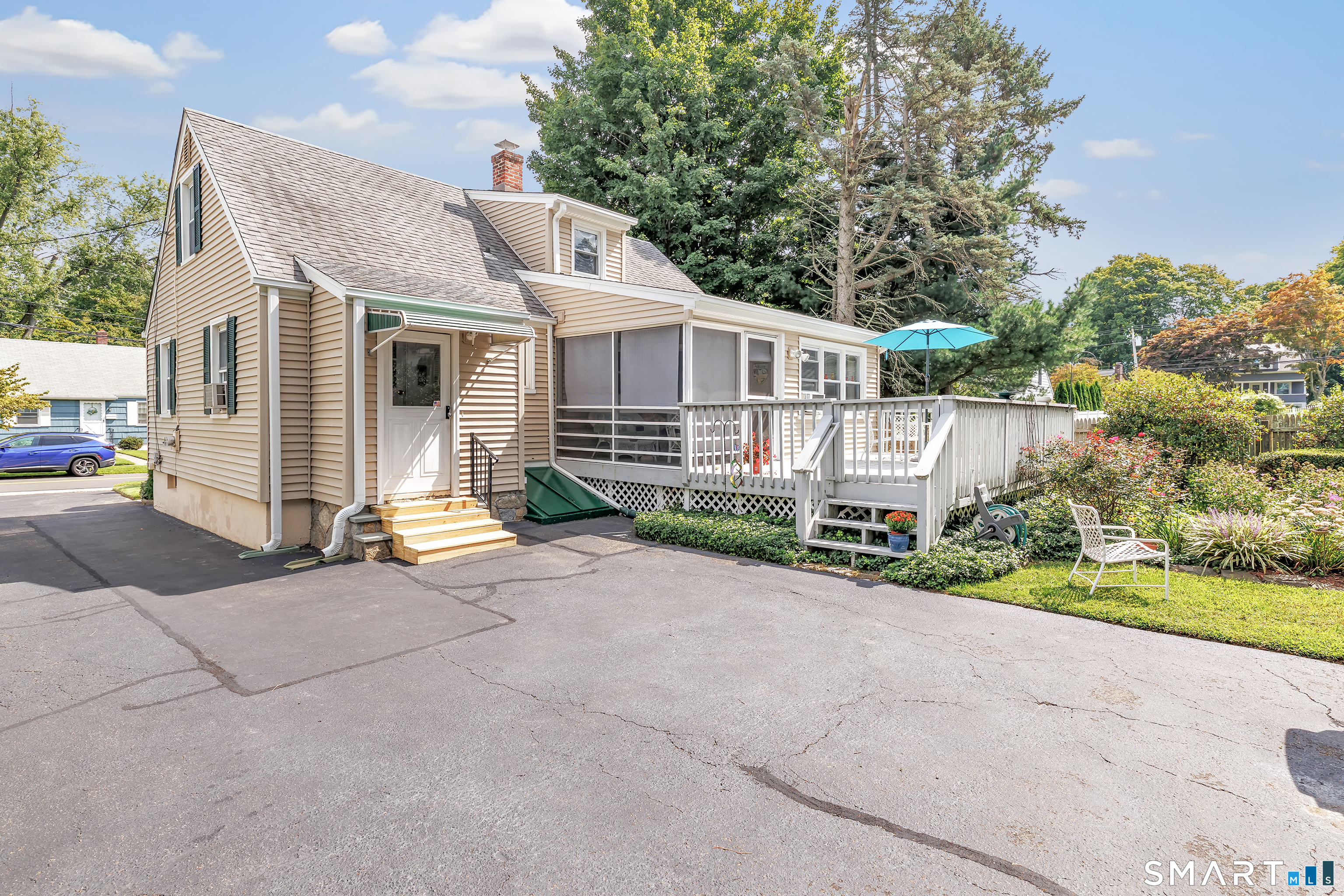 18 Peck Street Milford CT 06460