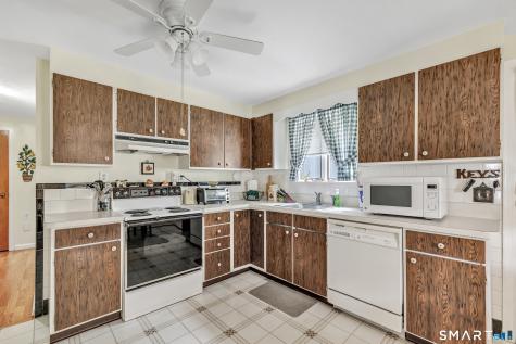 18 Peck Street Milford CT 06460