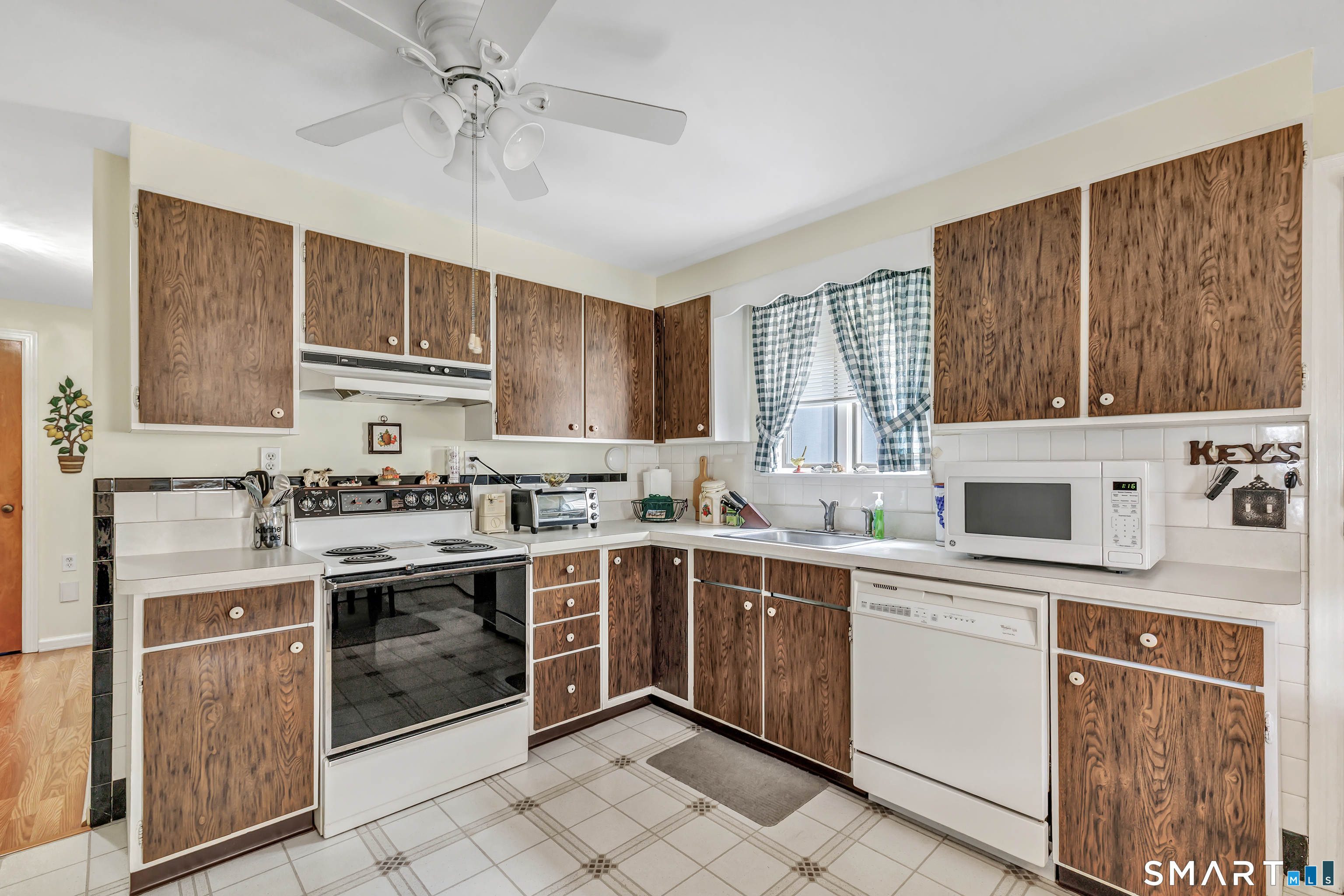 18 Peck Street Milford CT 06460