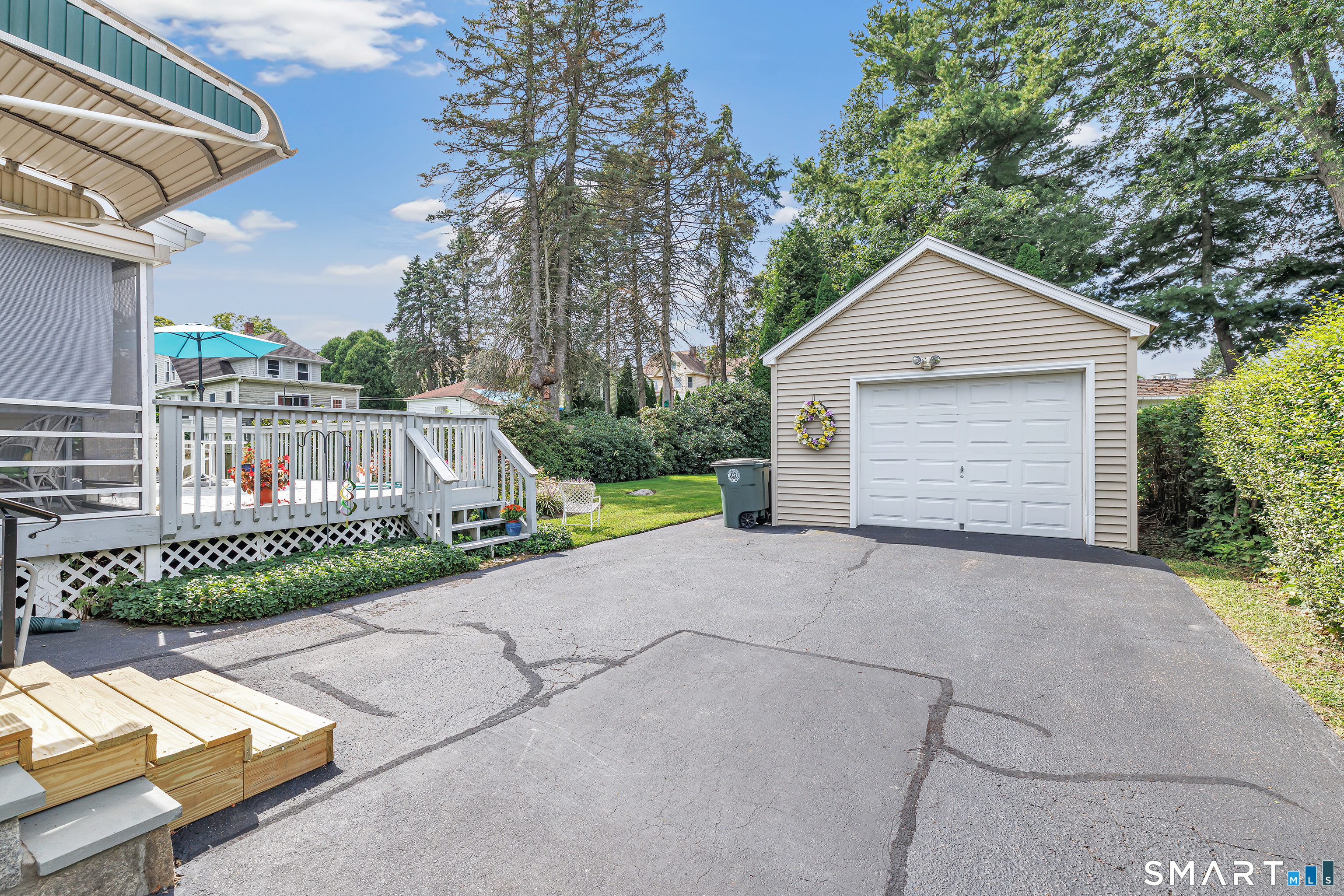 18 Peck Street Milford CT 06460