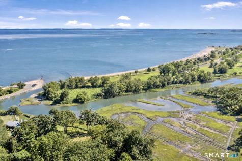 11 Beachside Common Westport CT 06880