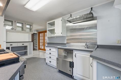 14 Jeralds Avenue Wallingford CT 06492