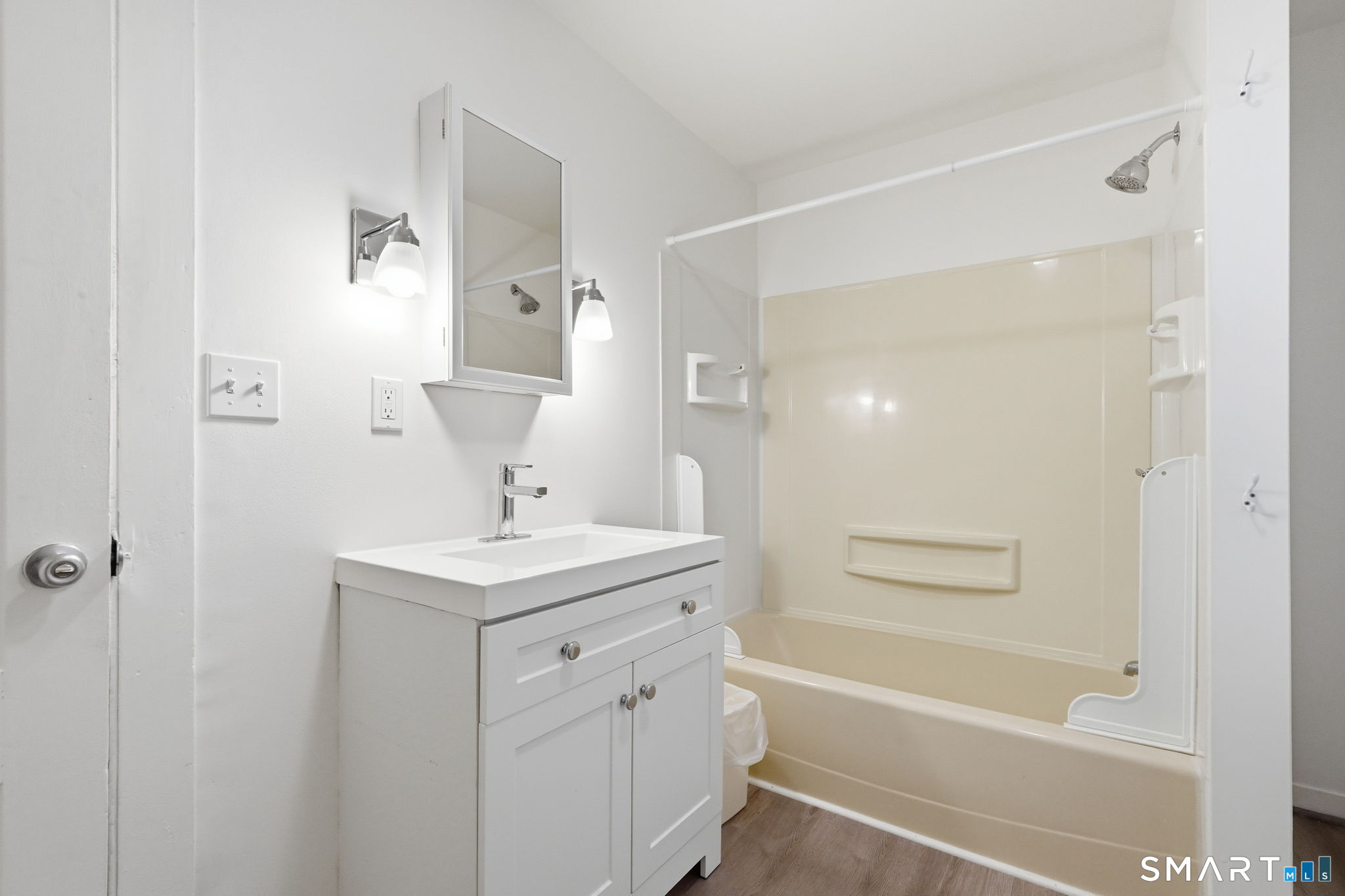 14 Jeralds Avenue Wallingford CT 06492
