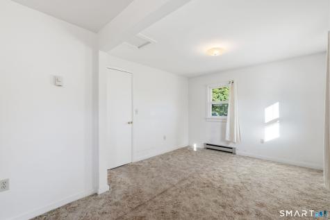 14 Jeralds Avenue Wallingford CT 06492
