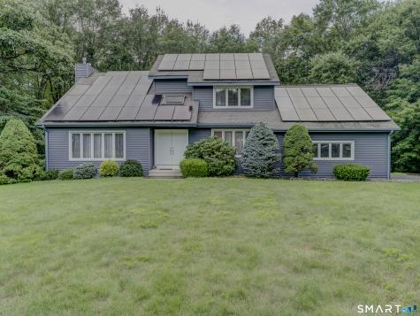 33 Habitat Lane Bloomfield CT 06002