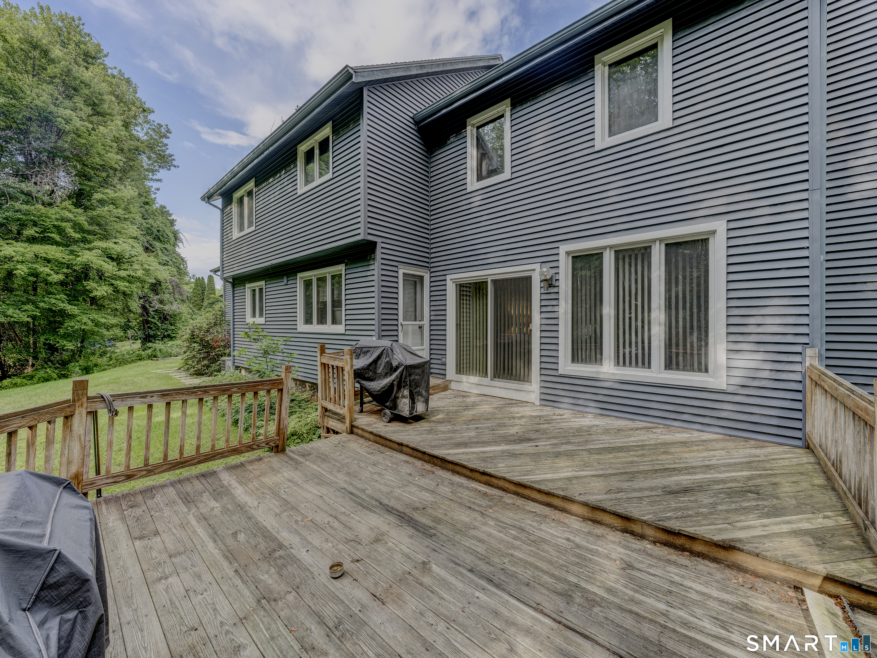 33 Habitat Lane Bloomfield CT 06002