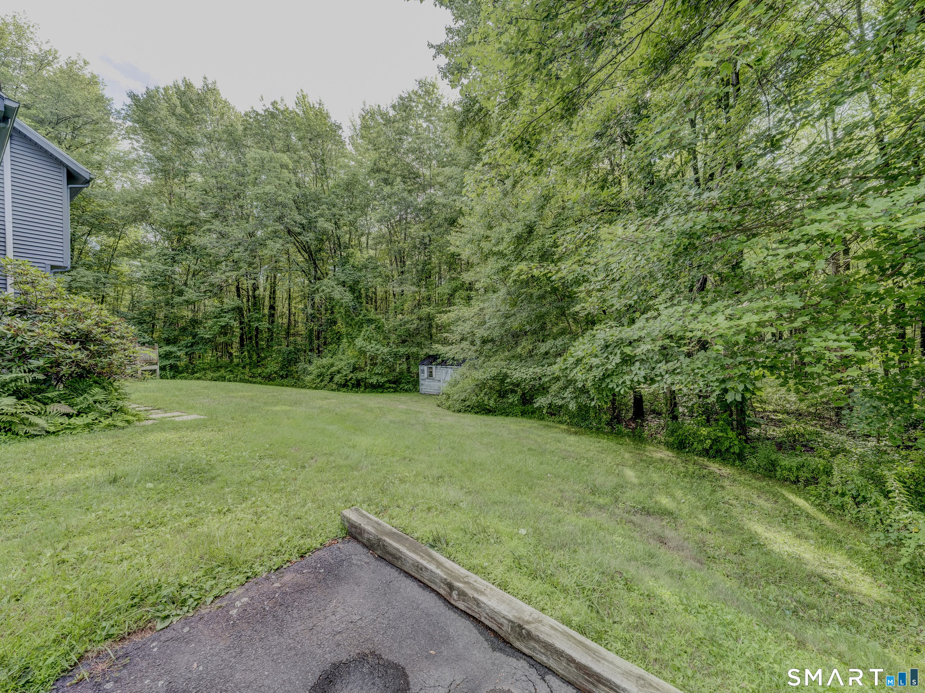 33 Habitat Lane Bloomfield CT 06002