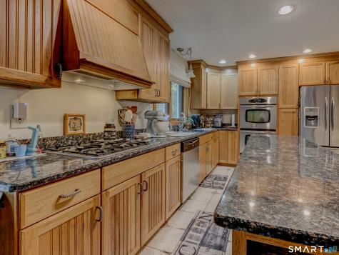 33 Habitat Lane Bloomfield CT 06002